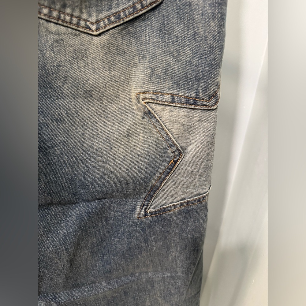 New Cali 1850 star patched low rise baggy blue jeans Sz 11 denim 30 tinted wash - Picture 15 of 16